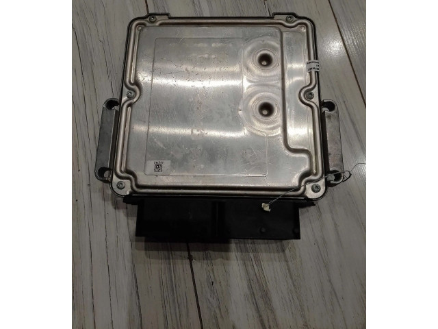 Řídící jednotka 0281033584   Land Rover Range Rover Evoque L538 2015