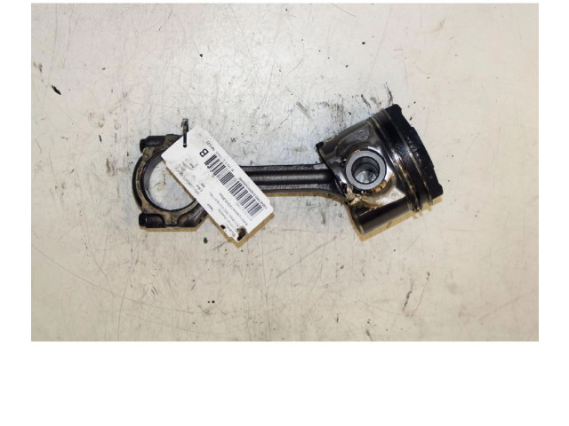 Píst    Mitsubishi ASX    4N13 