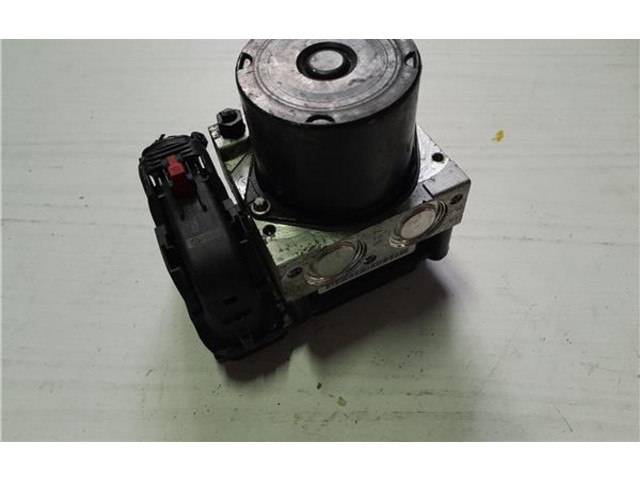 Jednotka ABS 0265231426   Volkswagen Polo 2001