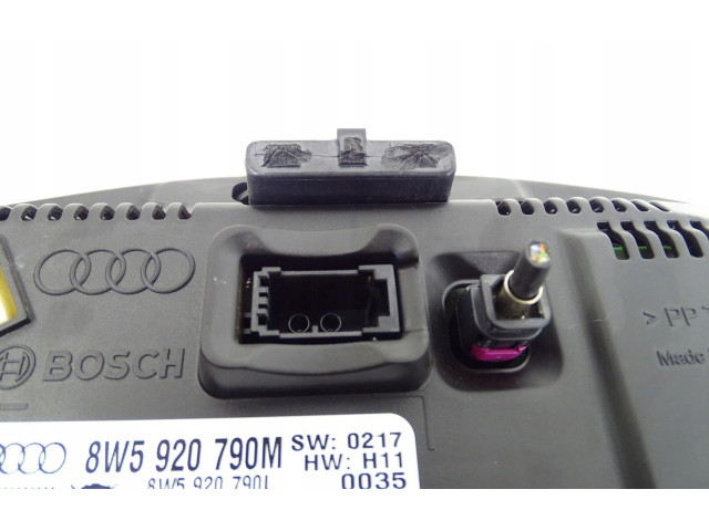 Панель приборов    Audi A4 S4 B9 8W       