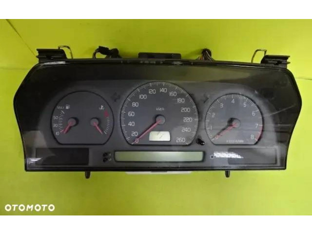 Přístrojová deska  Volvo S70  V70  V70 XC 1998 9451530  