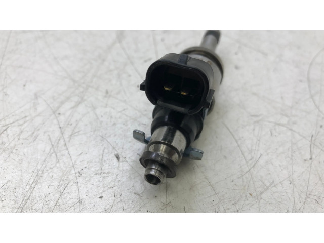 Vstřikovač PE2713250   Mazda CX-5 II  pro benzínový motor 2.0  