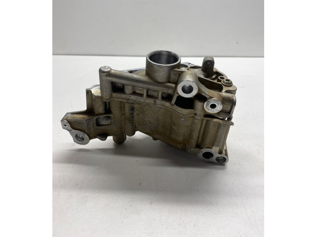 Čerpadlo oleje 7846388, 11418011851   BMW M3 F80   