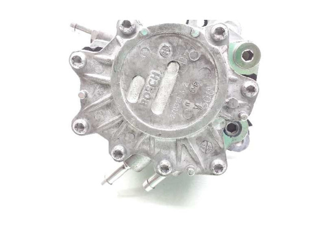 Vstřikovací čerpadlo 03G145209D   Audi A4 S4 B6 8E 8H    BLB 