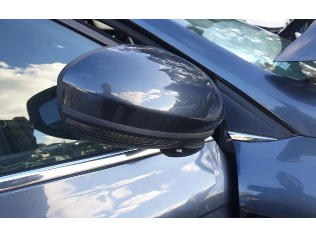 Zpětné zrcátko  Renault Megane IV 2016  REBATIVEL  