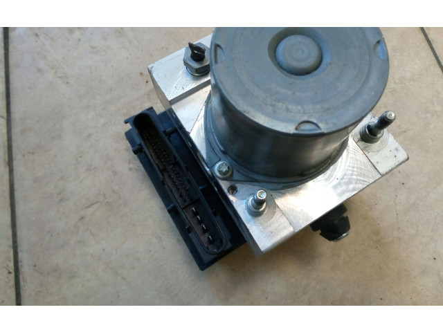 Jednotka ABS SRB500164   Land Rover Discovery 3 - LR3 2006