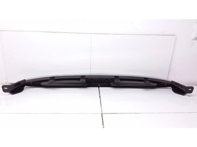 Передняя решётка Ford Escort 1995-2004 года       