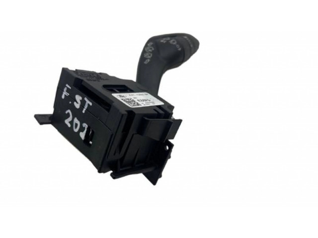 Ручка стеклоочистителей F1FT17A553BA   Ford Focus ST