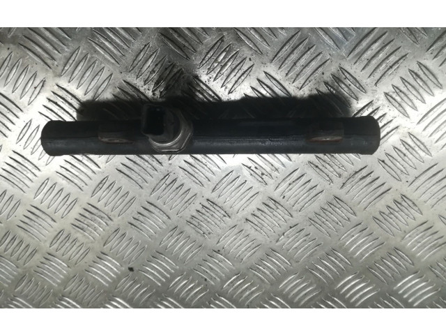 Vstřikovací lišta 9654726280   Volvo S40    D4204T 