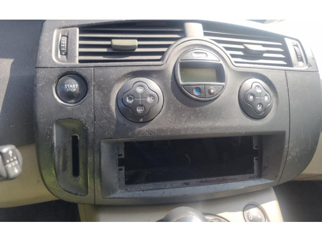 Блок управления климат-контролем 7701208975   Mitsubishi Endeavor