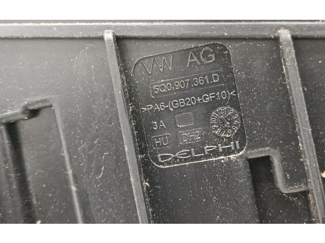 Блок предохранителей  5Q0927165G, 5Q0907361D   Volkswagen Arteon    