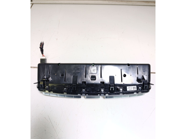Блок управления климат-контролем A2059054917, A3C0021260101   Mercedes-Benz EQC
