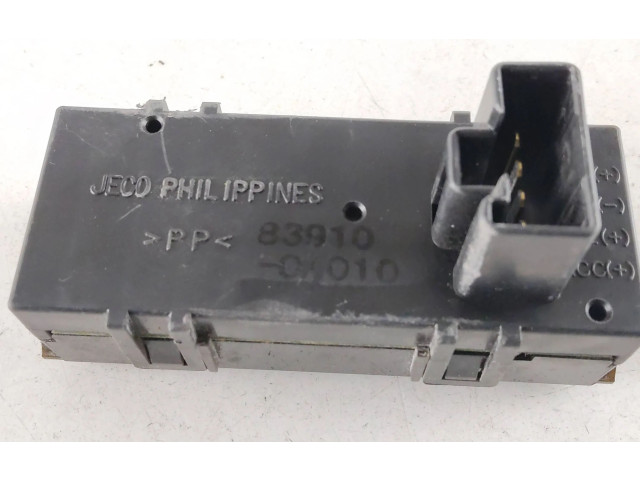 Дисплей    8391004010   Toyota Hilux (AN10, AN20, AN30)