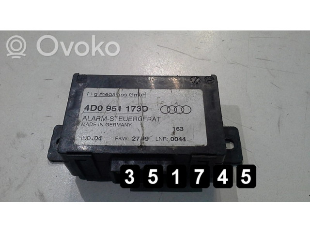 Блок управления двигателя 4d0951173d   Audi A8 S8 D2 4D