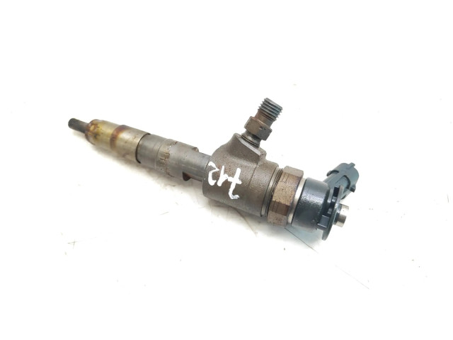 Vstřikovač 0445110566   Peugeot 2008 I  pro naftový motor 1.6 BHZ 
