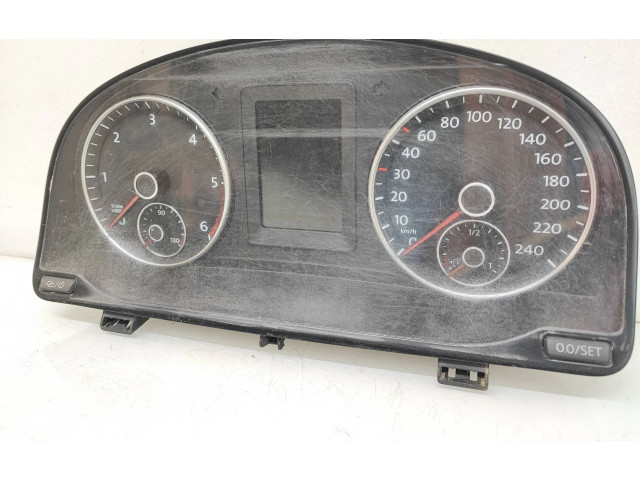 Přístrojová deska  Volkswagen Caddy 2013 2K0920866A, 1319014053  