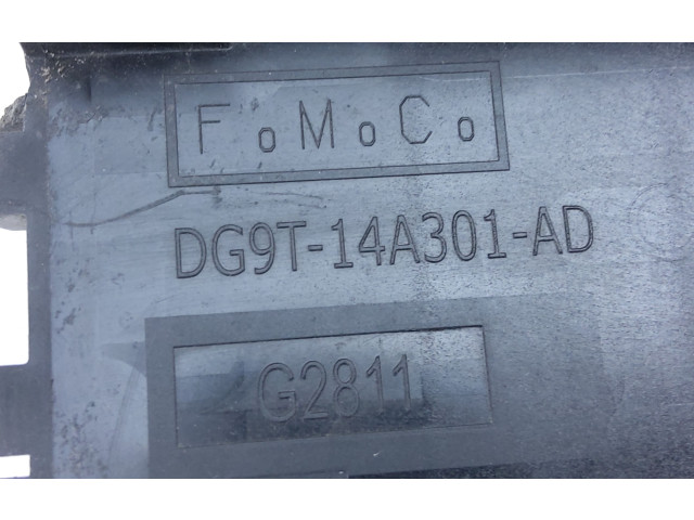 Блок предохранителей DG9T14A301AD   Ford Fusion II    