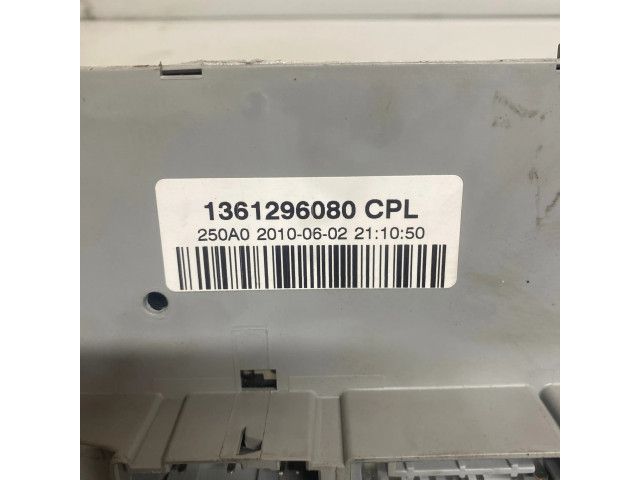 Блок предохранителей 1361296080   Citroen Jumper    