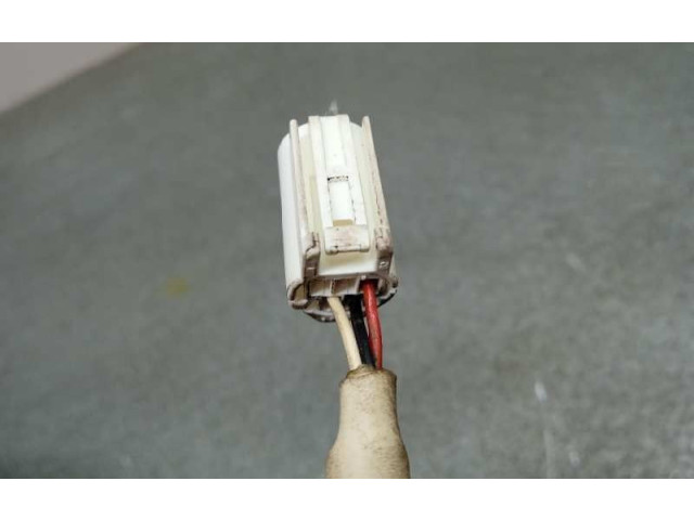 Zpětné zrcátko  Toyota Yaris 2010  879100D250, 3CABLES  