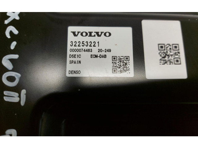 Řídící jednotka 32253221   Volvo XC60 2020