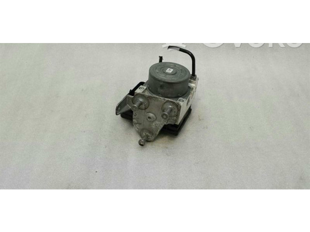 Jednotka ABS A2054310100   Mercedes-Benz C W205 2016