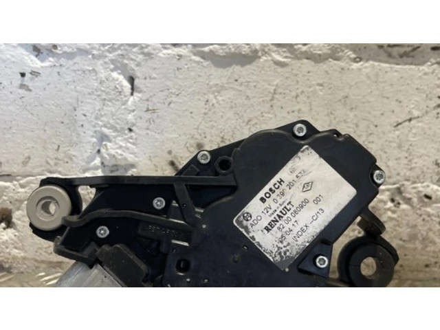 Моторчик заднего дворника 0390201577    Renault Megane II