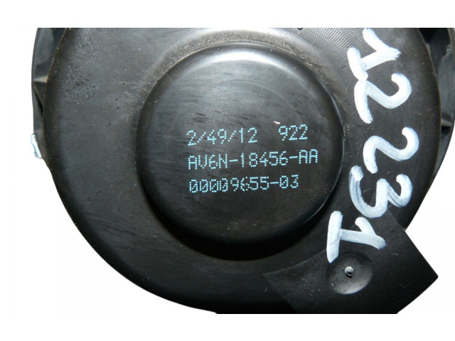 Вентилятор печки AV6N18456AA, AV6N-18456-AA   Ford Focus ST
