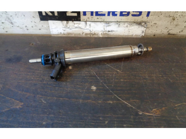 Форсунка 2560700187, 0261500397    Mercedes-Benz SLC R172  M274.910 