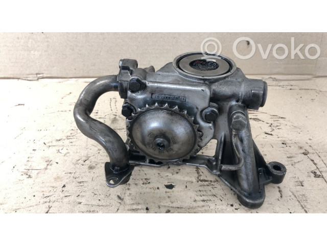 Čerpadlo oleje 059115105G   Audi A6 S6 C5 4B 2.5  