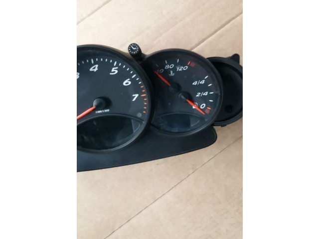 Přístrojová deska  Porsche Boxster 986 2004   