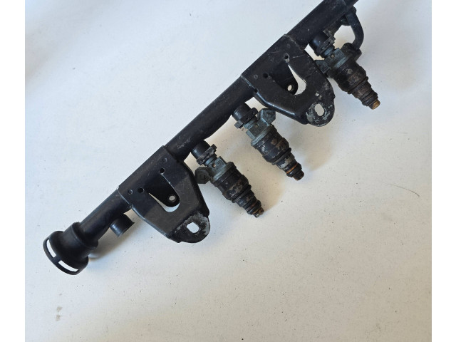 Vstřikovací lišta 0280150902   Audi 80 90 S2 B4    ADU 