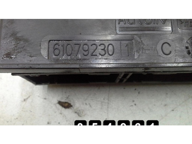 Блок управления двигателя 61079230   Peugeot 308