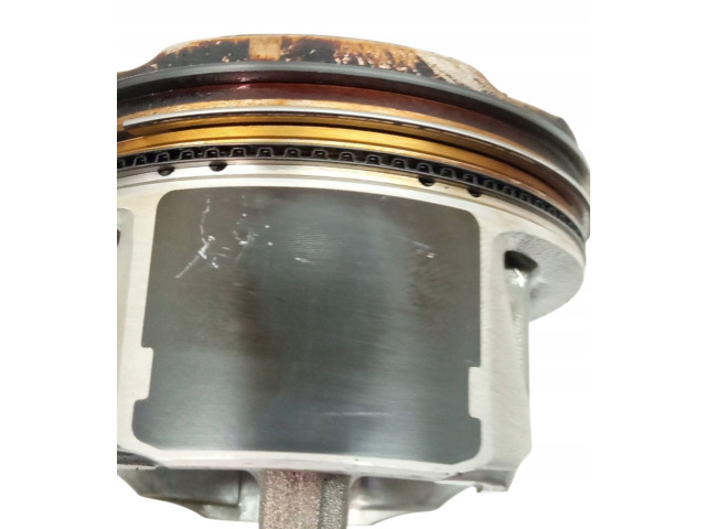 Píst 9D16, DJ5   Toyota Yaris     