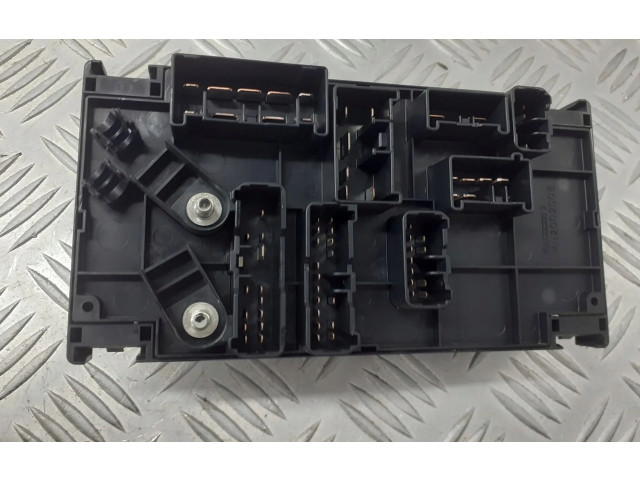   Pojistková skříňka 82241SC020   Subaru Forester SH 