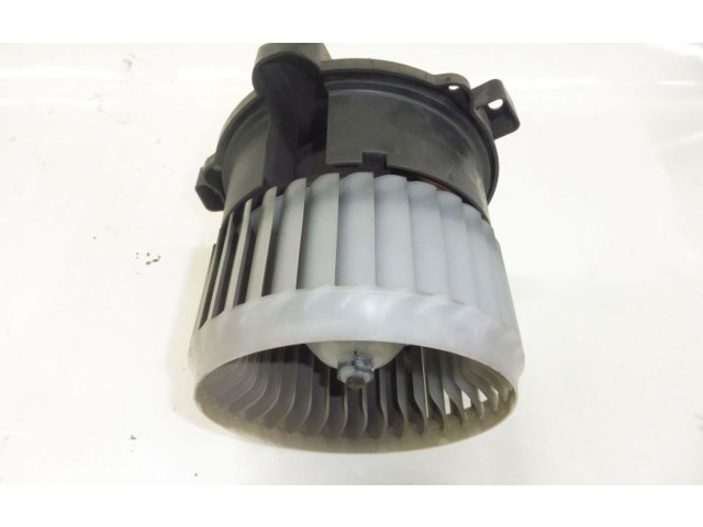 Вентилятор печки    MF016070, MF016070   Mitsubishi Colt