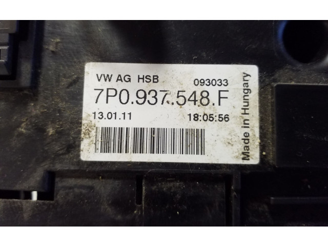   Pojistková skříňka 7P0937548F   Volkswagen Touareg II 2011