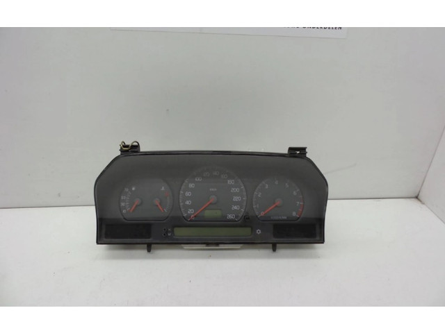 Přístrojová deska  Volvo S70  V70  V70 XC 1998 9168138, 9148926  