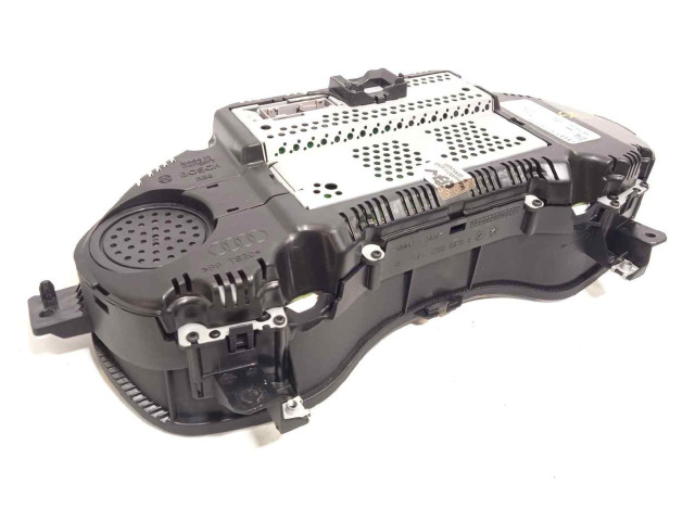 Панель приборов 4G8920900D   Audi A6 C7       