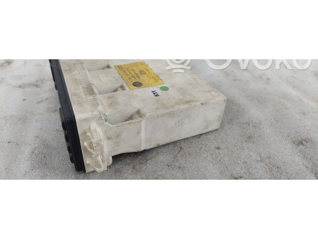 Блок управления климат-контролем 8D0820043H   Audi A6 S6 C4 4A
