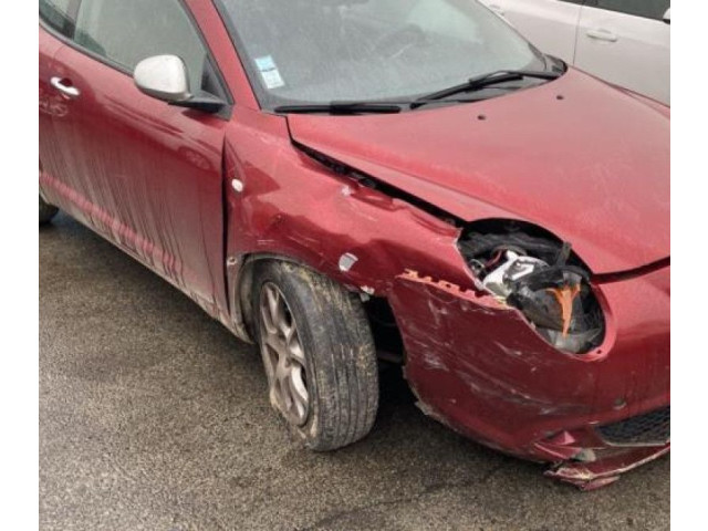 Зеркало электрическое        Alfa Romeo Mito   -  года   