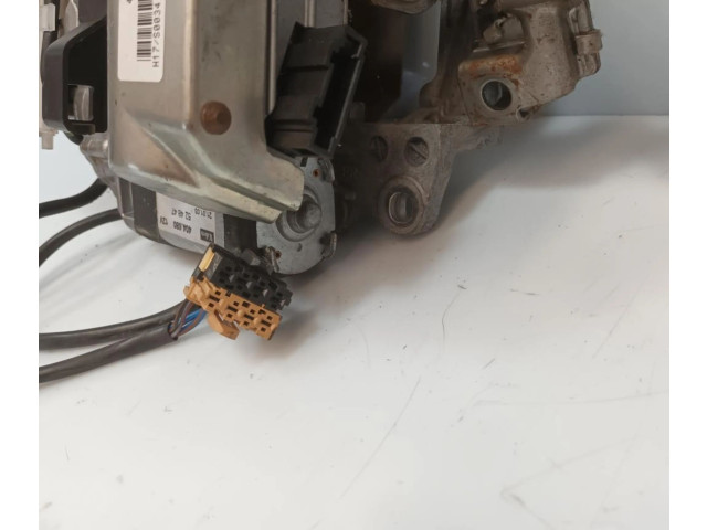 Руль Volkswagen Touareg I  2002 - 2010 года 4E0905852B      