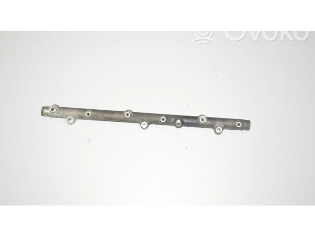 Vstřikovací lišta 0445216002   BMW 5 E39  pro naftový motor 2.5 M57 D25 (256D1) 