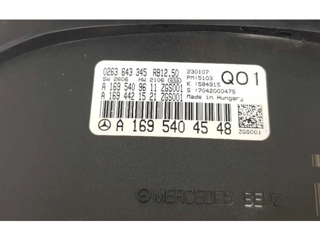 Přístrojová deska  Mercedes-Benz B W245 2007 A1695404548, 1695404548  
