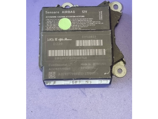 Блок подушек безопасности 51963823   Fiat Punto Evo