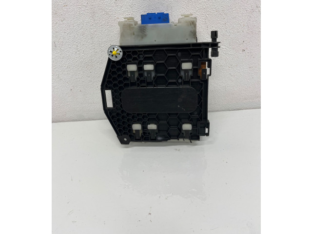 Блок предохранителей 6G9T14A073DJ, 28070405   Ford S-MAX    