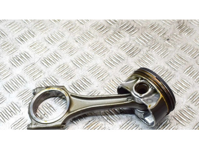  Поршень MCV.DA 9A710706600, PAB198401  Porsche Panamera (971) для бензинового двигателя 4.0