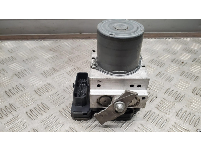 Jednotka ABS A2124311048   Mrcedes-Benz E C207 W207 2014