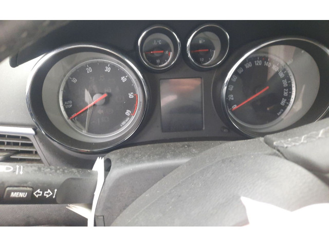 Přístrojová deska  Opel Zafira C 2016   