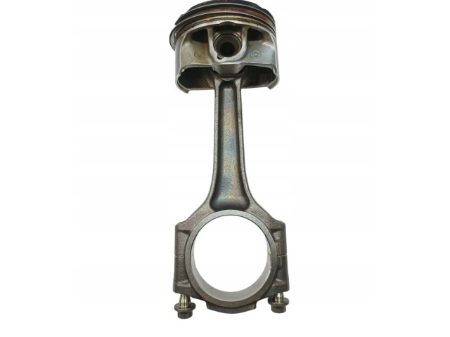  Поршень с шатуном  86L134, M156D  Maserati Ghibli  