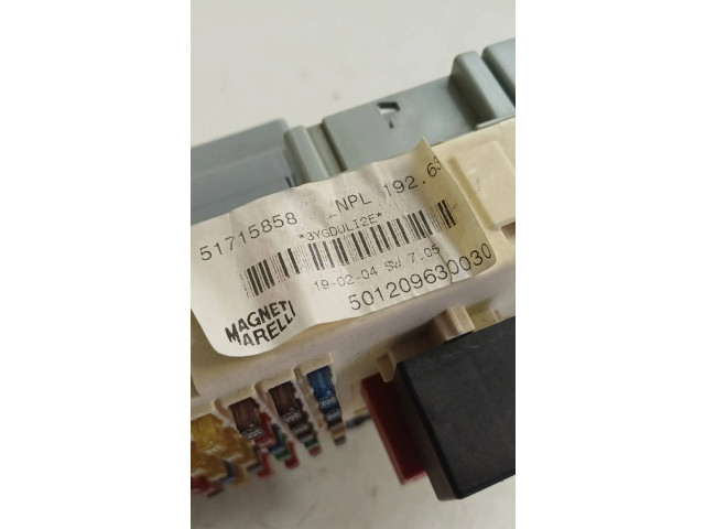   Pojistková skříňka 51715858, 501209630030   Fiat Stilo 2002